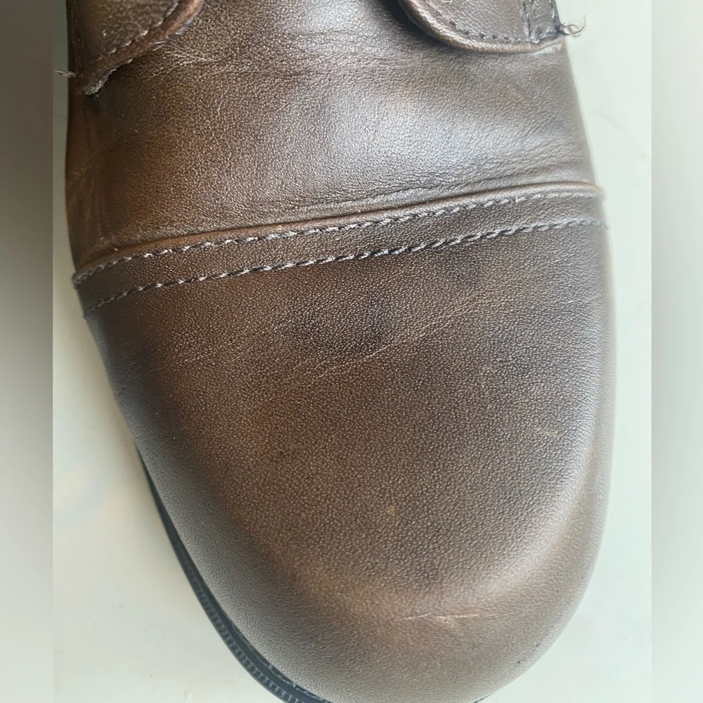 Naot lace up